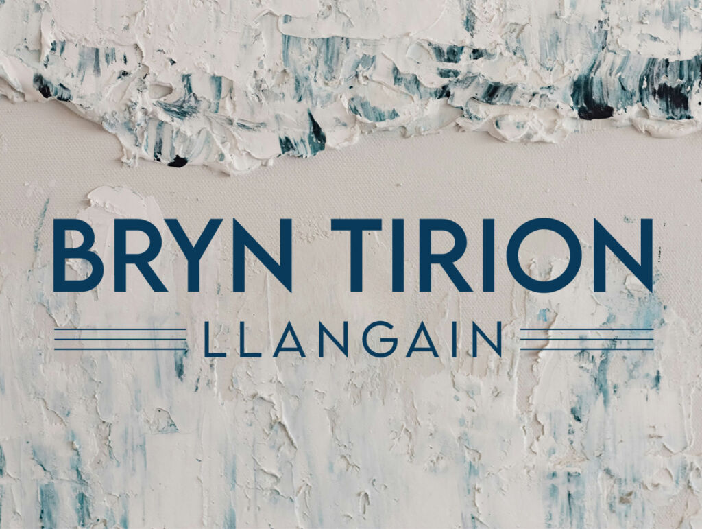 Bryn Tirion, Llangain